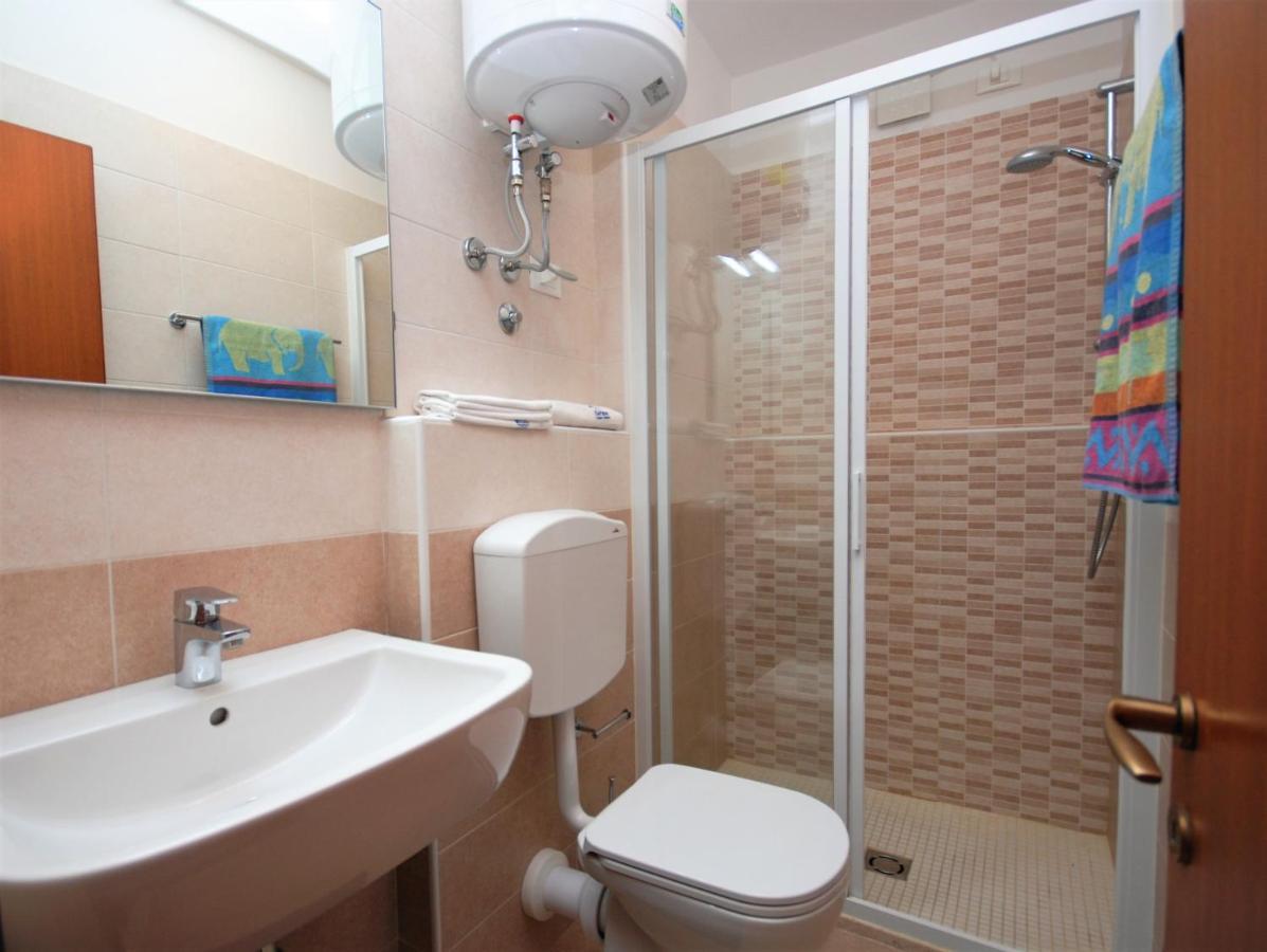 Residenza La Meridiana Линяно Сабиадоро Екстериор снимка