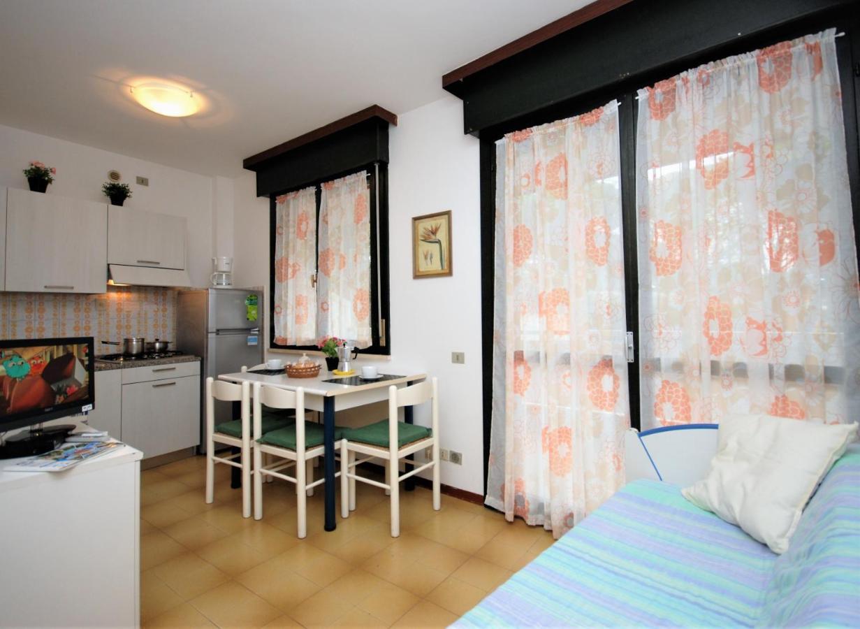 Residenza La Meridiana Линяно Сабиадоро Екстериор снимка