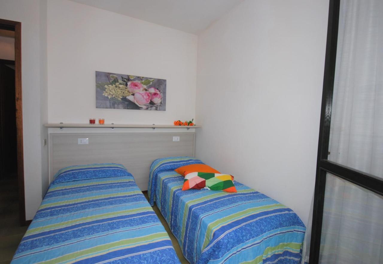Residenza La Meridiana Линяно Сабиадоро Екстериор снимка